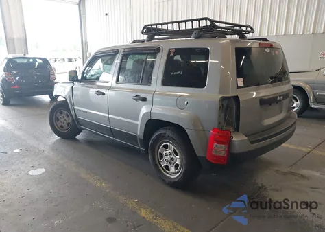 2016 Jeep Patriot Sport z USA, uszkodzony, nr VIN 1C4NJPBAXGD765866